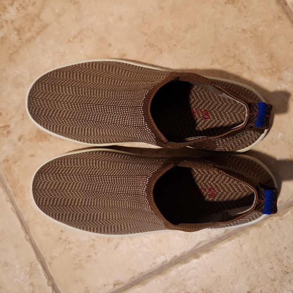 Rothys size 6.5